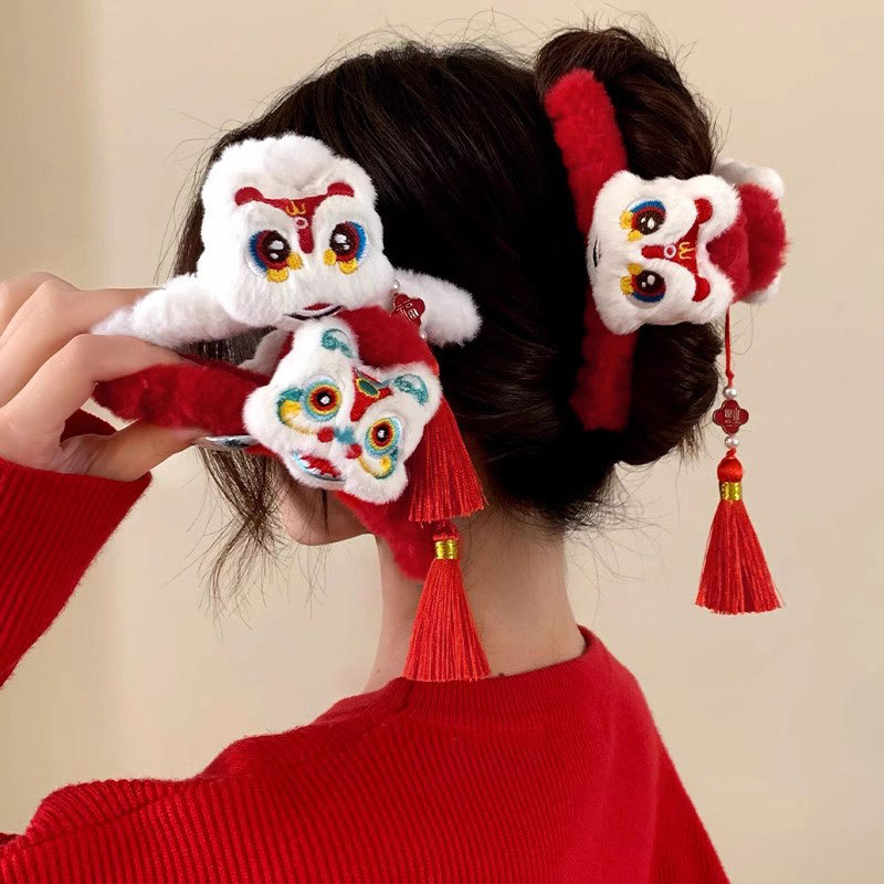 Travel Accessories Bunnings - 1pc Lion Dance Tassel New Year