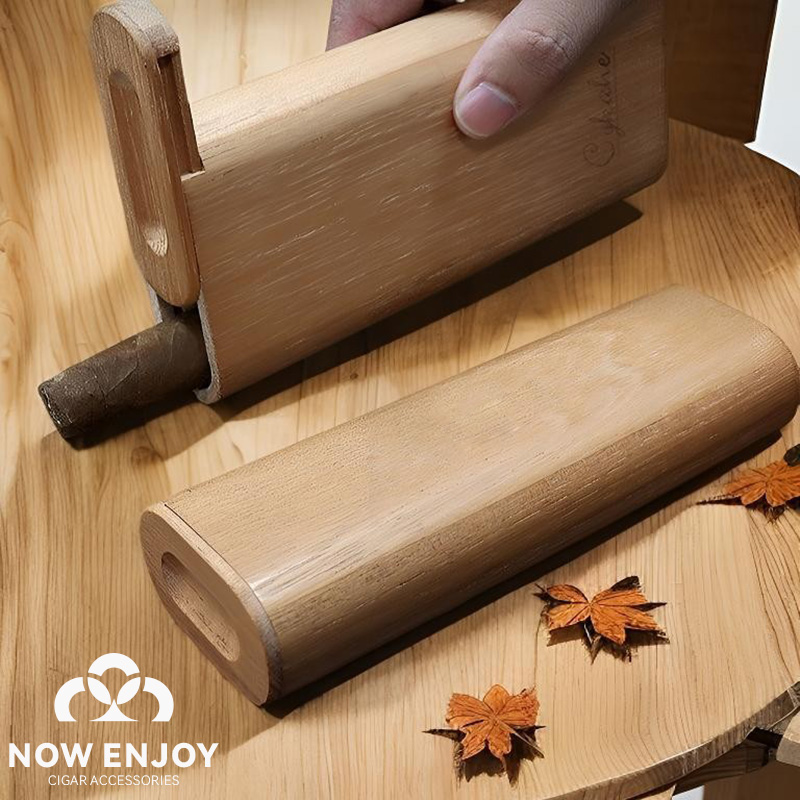 Travel Accessories Usa - Portable Cigar Case Natural Cedar Wood