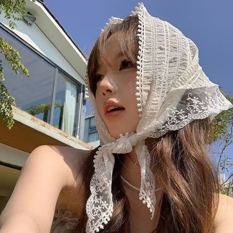 French Chic Alice White Lace T - огляд і ціна Travel Accessories Gifts
