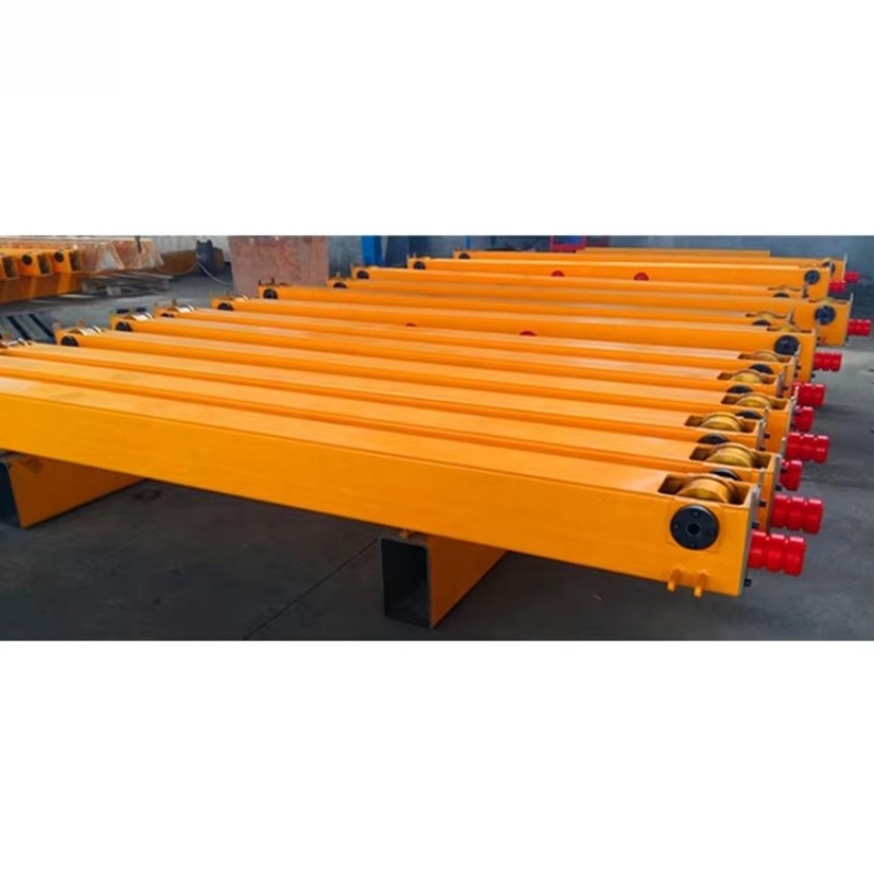 Warehouse Using Overhead Crane - огляд і ціна Travel Accessories Warehouse