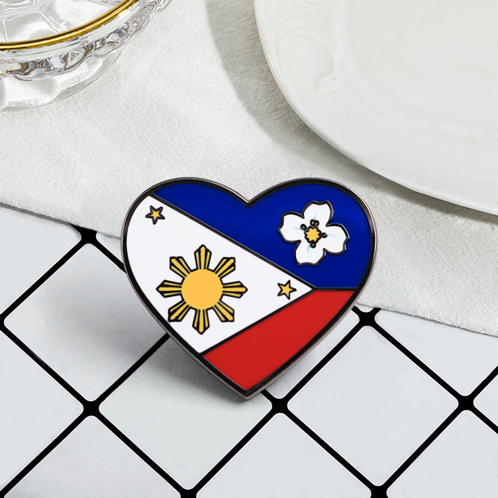 1 Pc Philippines Heart Flag En - огляд і ціна Travel Accessories Philippines